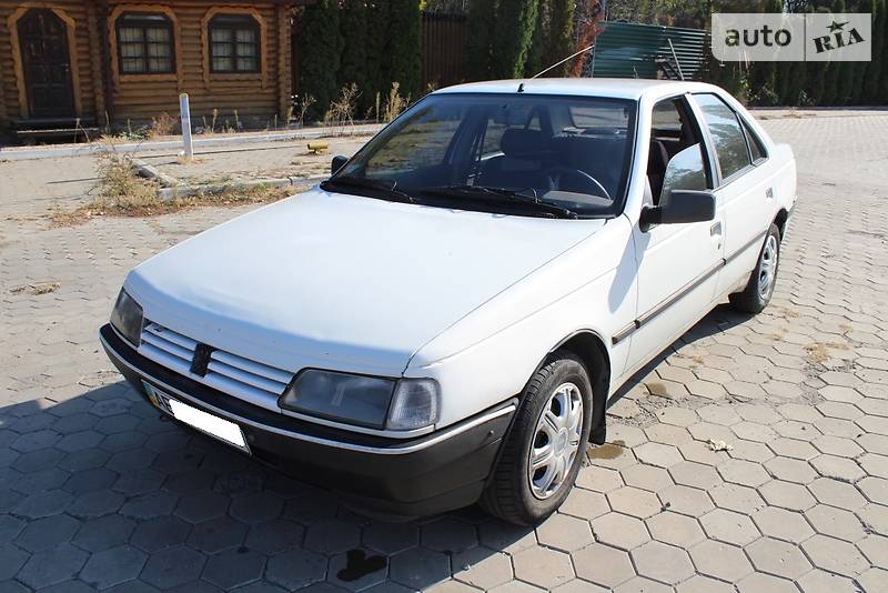 Седан Peugeot 405 1990 в Днепре