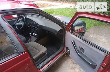 Седан Peugeot 405 1987 в Херсоне