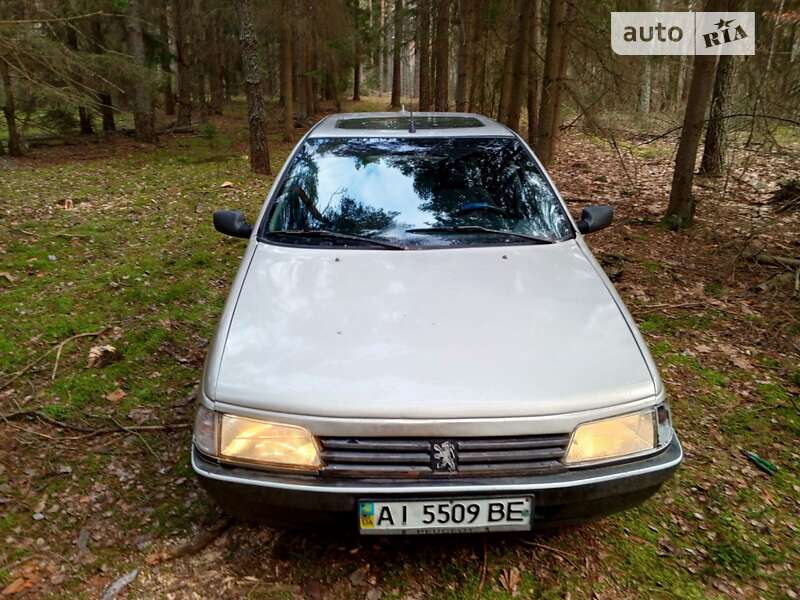 Седан Peugeot 405 1992 в Полтаве