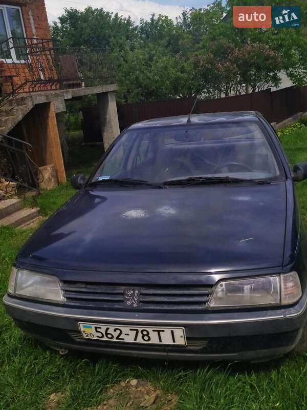 Седан Peugeot 405 1989 в Чернівцях