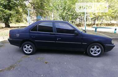 Седан Peugeot 405 1995 в Циблях