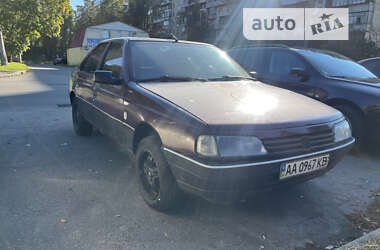 Седан Peugeot 405 1990 в Киеве