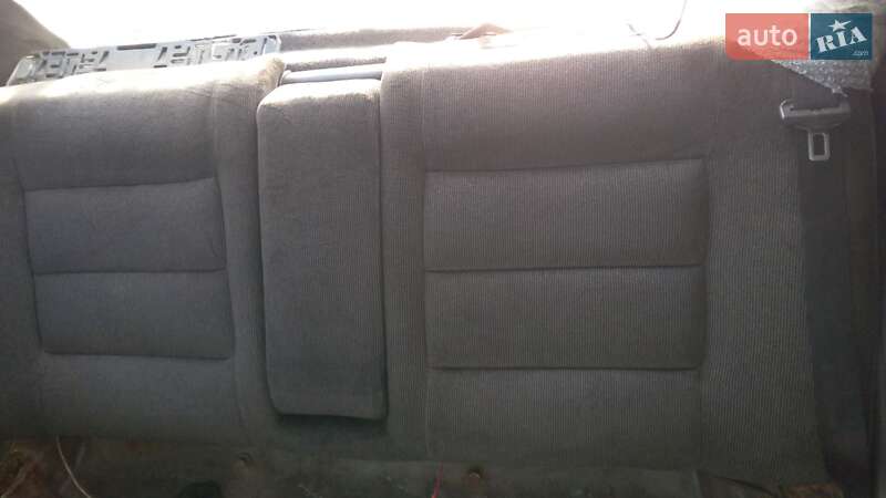 Седан Peugeot 405 1990 в Ужгороде