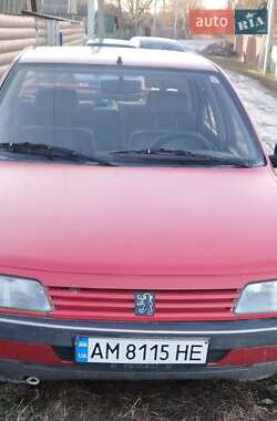 Седан Peugeot 405 1992 в Чуднове