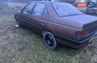 Седан Peugeot 405 1990 в Рудки