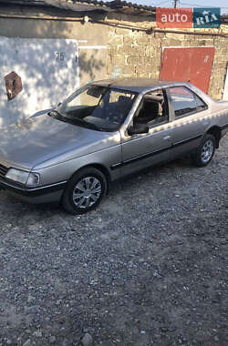 Седан Peugeot 405 1989 в Золочеві