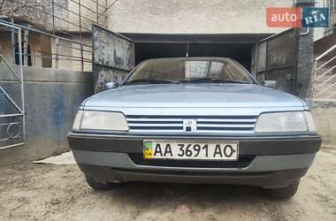 Седан Peugeot 405 1990 в Украинке