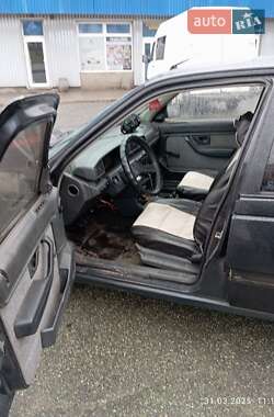 Седан Peugeot 405 1988 в 