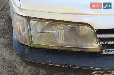 Седан Peugeot 405 1989 в 