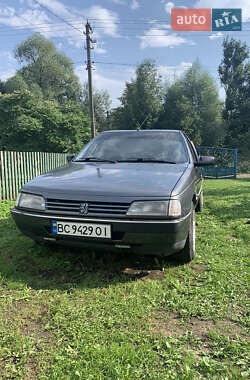 Седан Peugeot 405 1988 в Мостиске