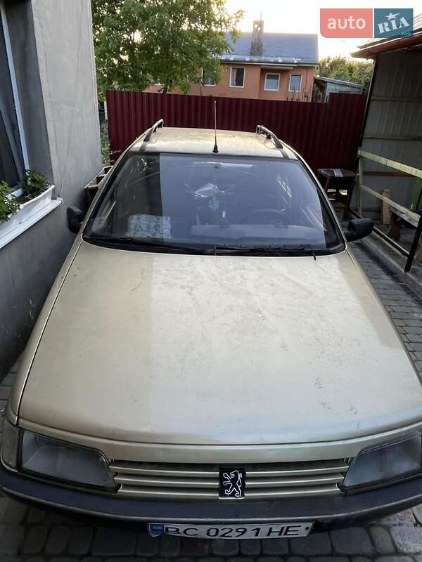 Седан Peugeot 405 1990 в Львове