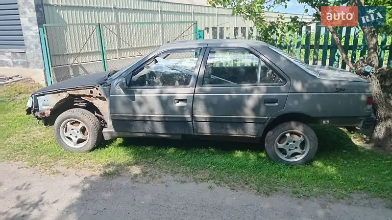 Peugeot 405