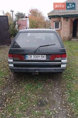 Универсал Peugeot 405 1990 в  фото 4 Универсал Peugeot 405 1990 в