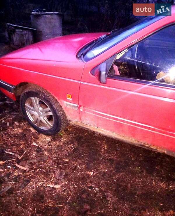 Седан Peugeot 405 1990 в Нових Санжарах