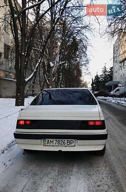 Седан Peugeot 405 1989 в Киеве