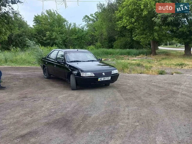 Peugeot 405