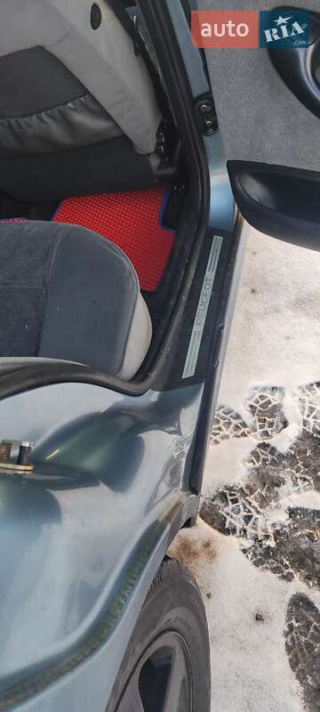 Седан Peugeot 406 2001 в Луцьку