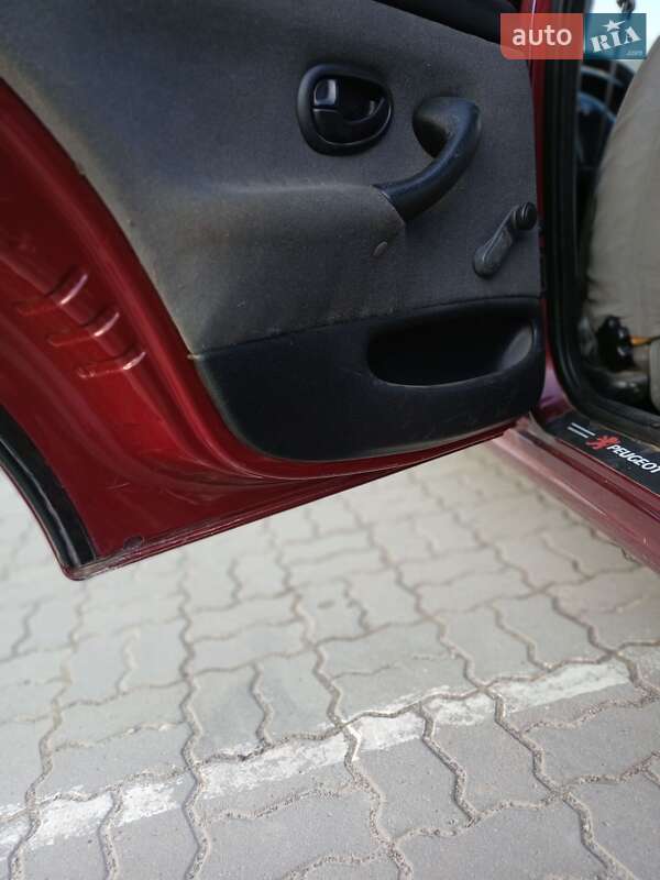 Універсал Peugeot 406 1999 в Золочеві