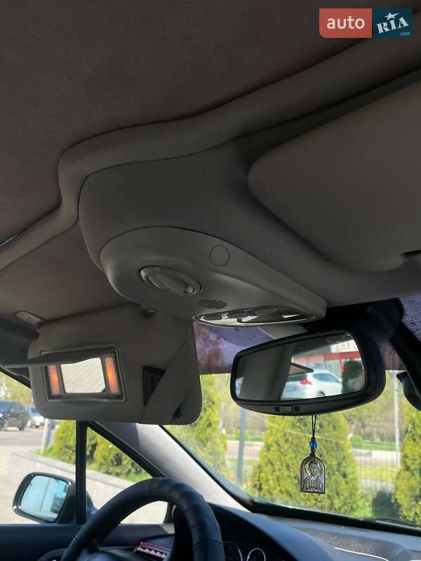 Универсал Peugeot 407 2004 в Вараше