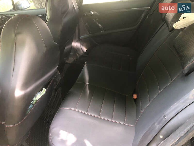 Седан Peugeot 407 2005 в Доброполье