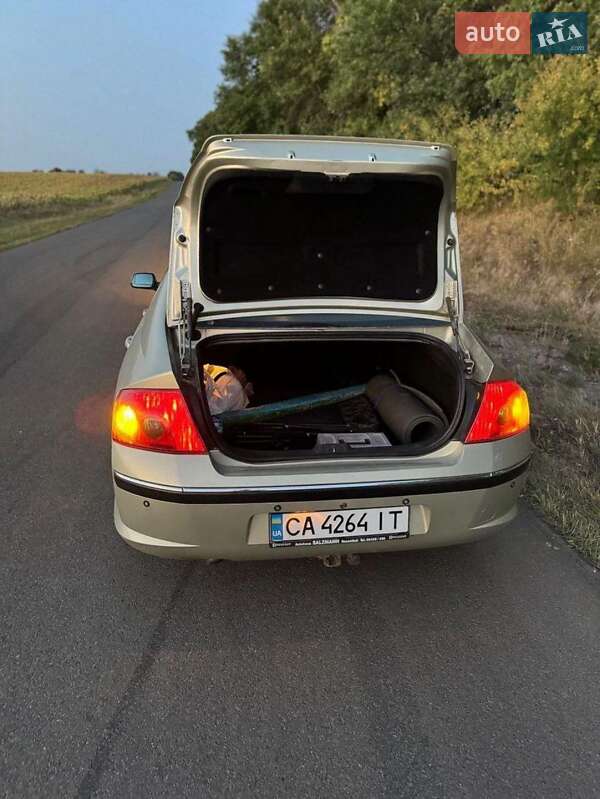 Седан Peugeot 407 2006 в Смеле