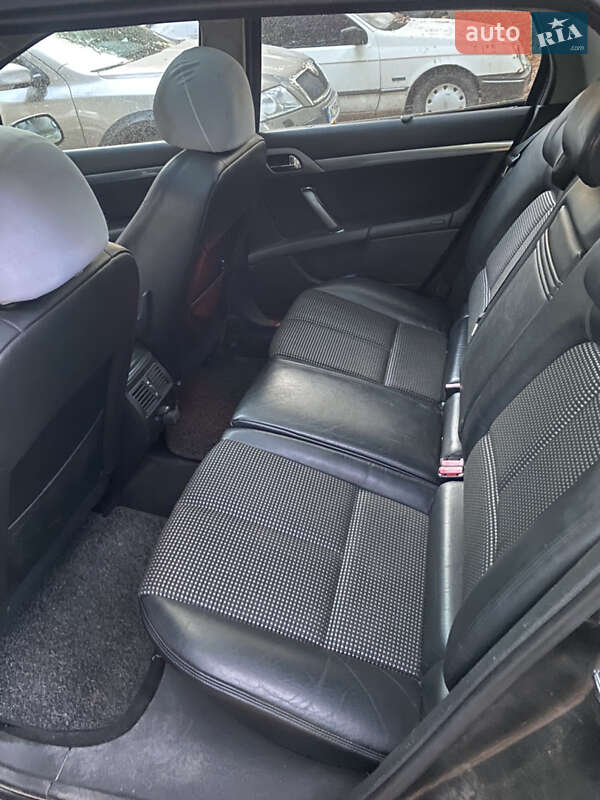 Универсал Peugeot 407 2004 в Луцке