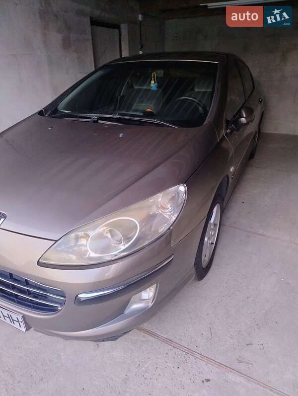 Седан Peugeot 407 2006 в Староконстантинове