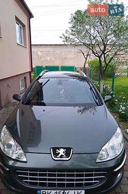 Універсал Peugeot 407 2005 в Млиніві