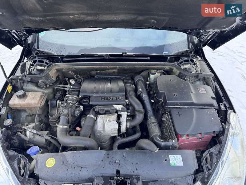 Седан Peugeot 407 2010 в Острозі