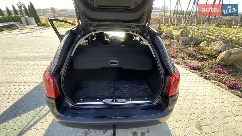 Универсал Peugeot 407 2006 в Толстом