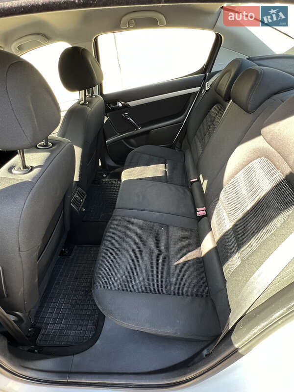 Седан Peugeot 407 2010 в Тернополе