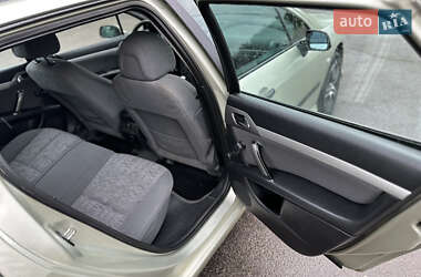 Универсал Peugeot 407 2004 в 