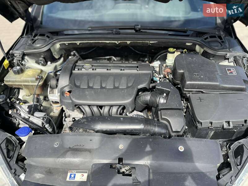 Седан Peugeot 407 2008 в Киеве