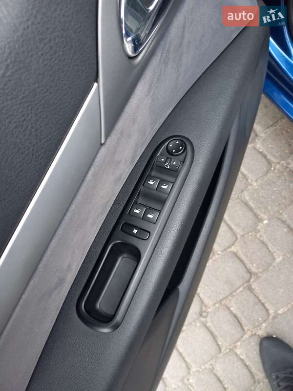 Седан Peugeot 407 2007 в Львові