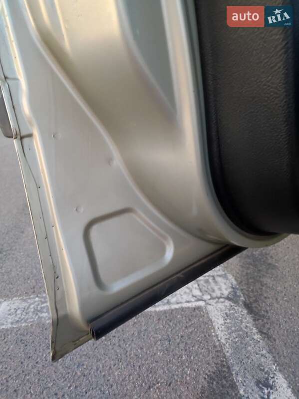 Седан Peugeot 407 2005 в Дніпрі