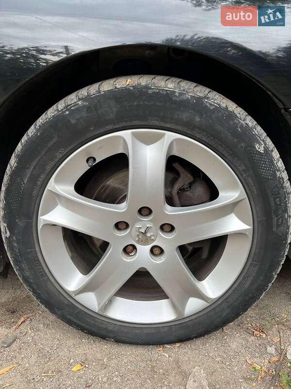 Універсал Peugeot 407 2008 в Городенці