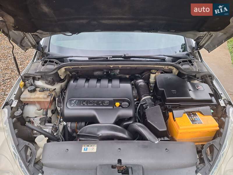 Седан Peugeot 407 2004 в Чернівцях