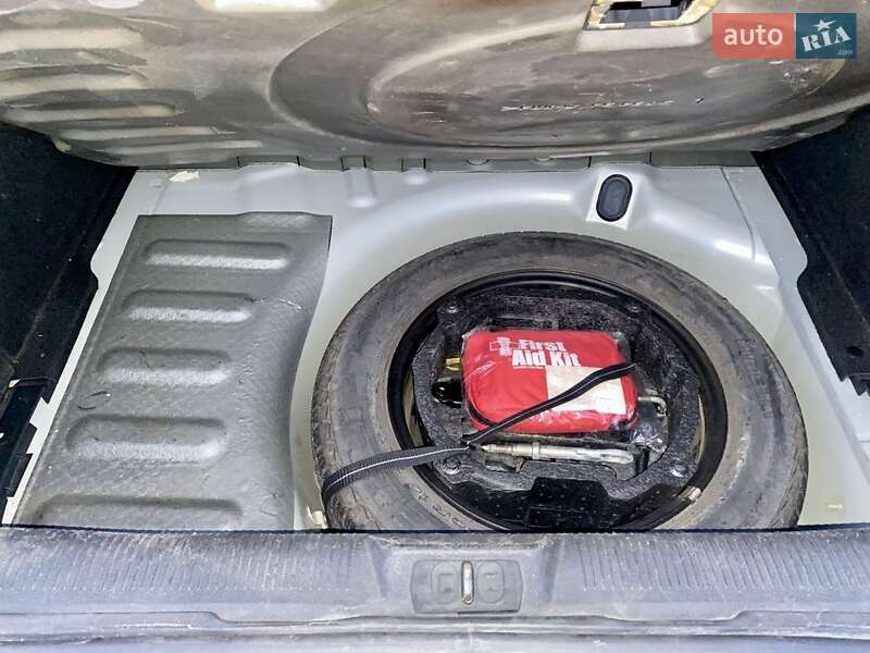 Седан Peugeot 407 2006 в Киеве