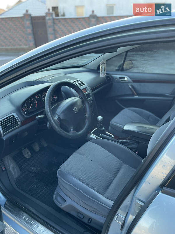 Седан Peugeot 407 2004 в Костополе