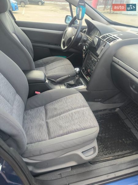 Седан Peugeot 407 2004 в Киеве