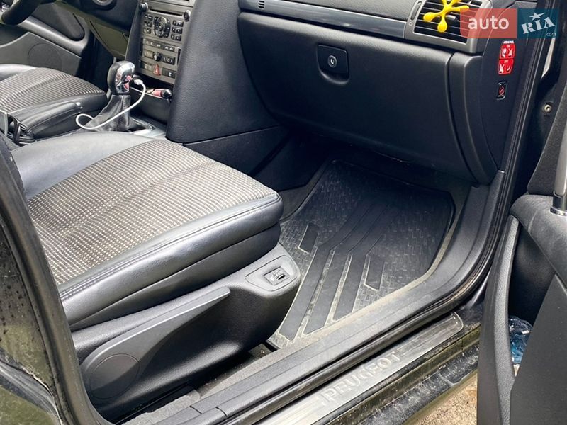 Седан Peugeot 407 2005 в Східниці