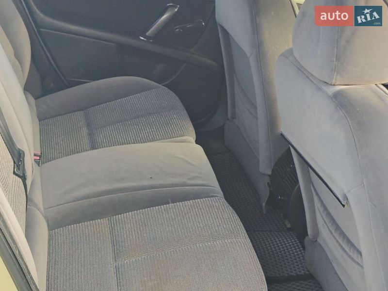 Седан Peugeot 407 2005 в Стрые