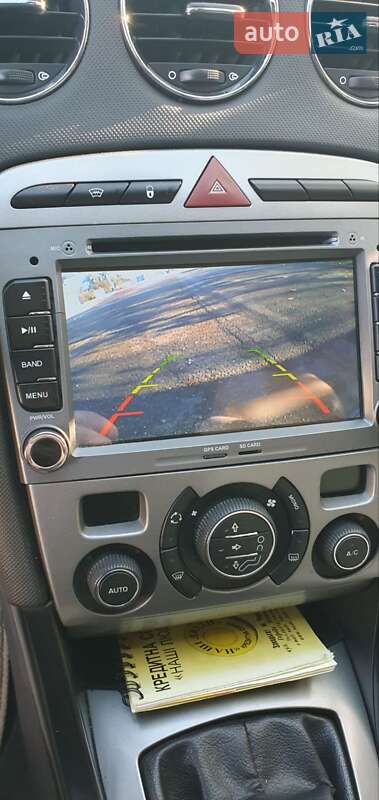 Седан Peugeot 408 2012 в Хотині