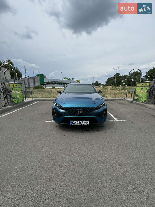Лифтбек Peugeot 408 2023 в Киеве