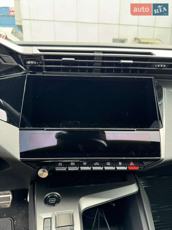 Лифтбек Peugeot 408 2023 в Киеве