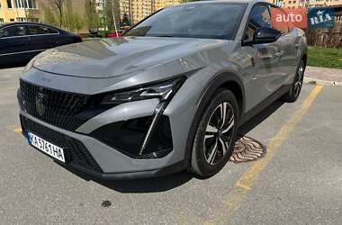 Лифтбек Peugeot 408 2024 в 