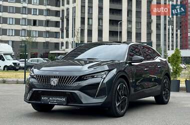 Лифтбек Peugeot 408 2023 в 