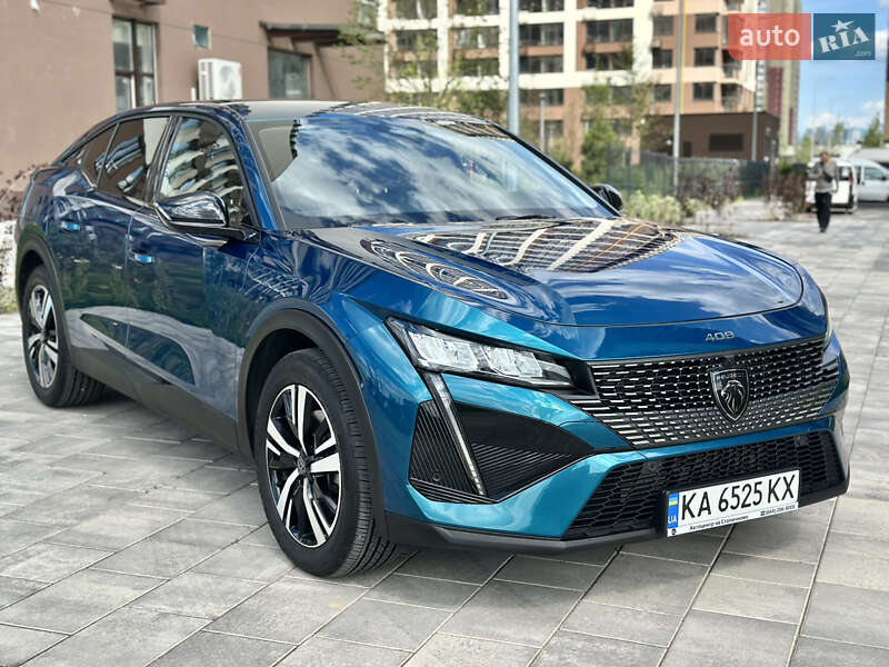 Peugeot 408 2023