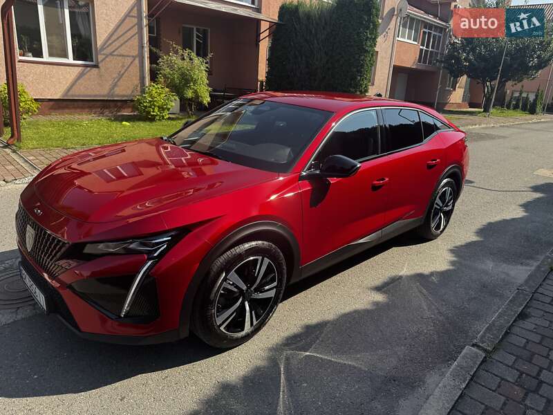 Peugeot 408 2023