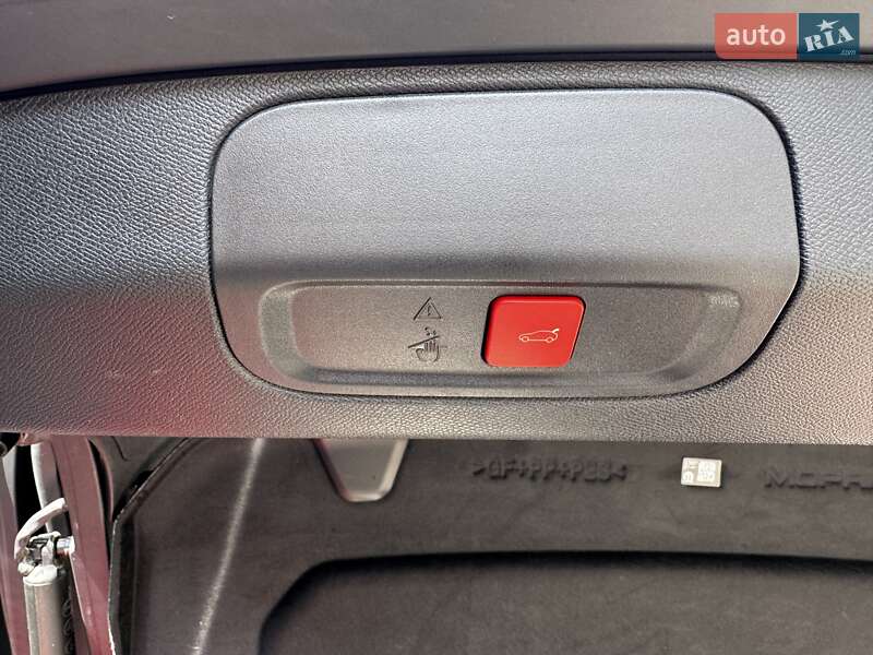 Ліфтбек Peugeot 408 2023 в Рівному